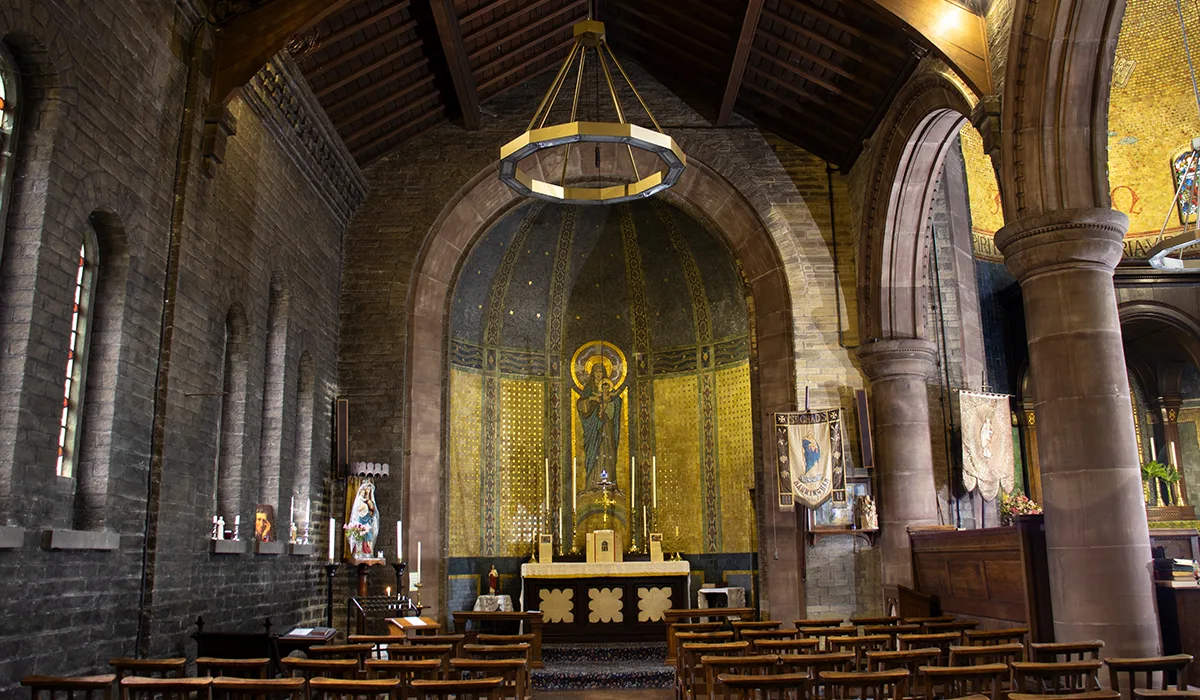 Herschel Halo calienta una capilla dedicada a la Virgen María en una iglesia británica.