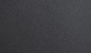 Primer plano del acabado negro texturizado